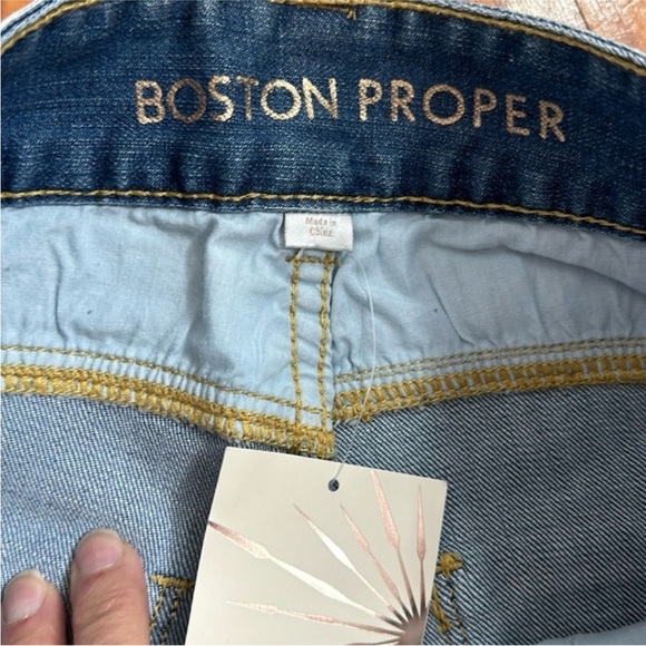 Boston Proper light wash boot cut jeans - Picture 4 of 7